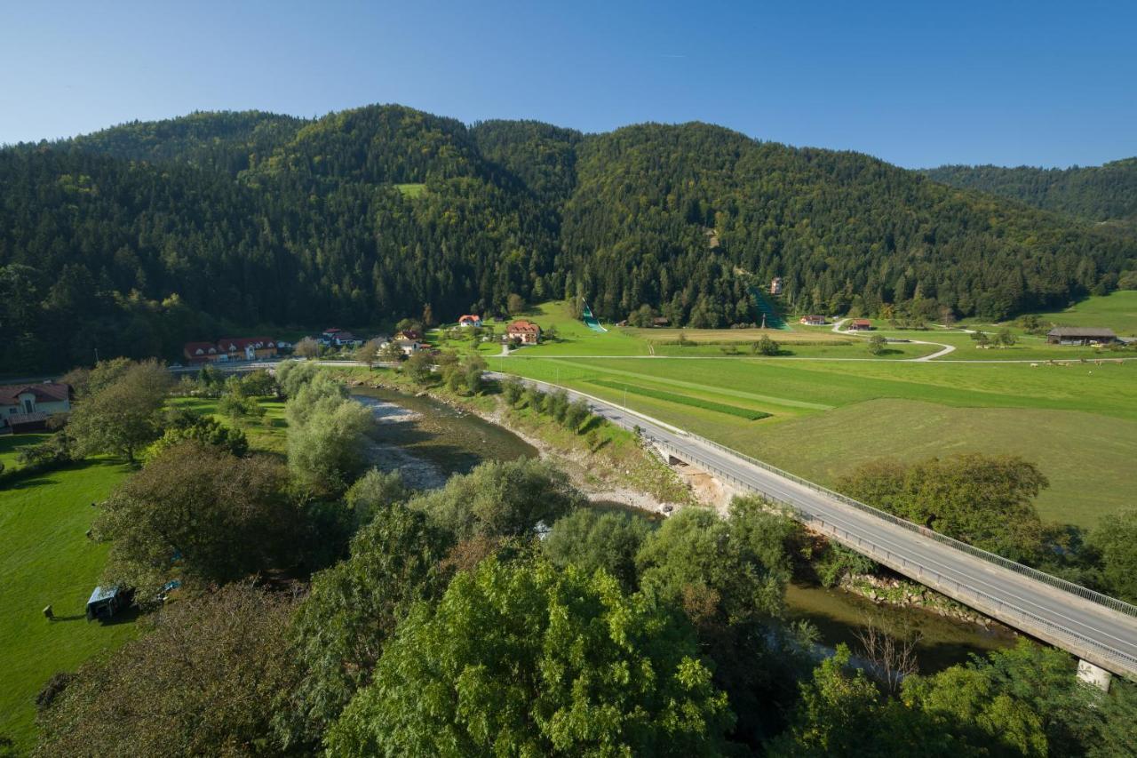 Hotel Planinka Ljubno Kültér fotó